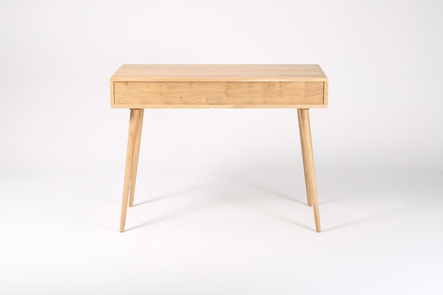 Primera Primo Pulten desk