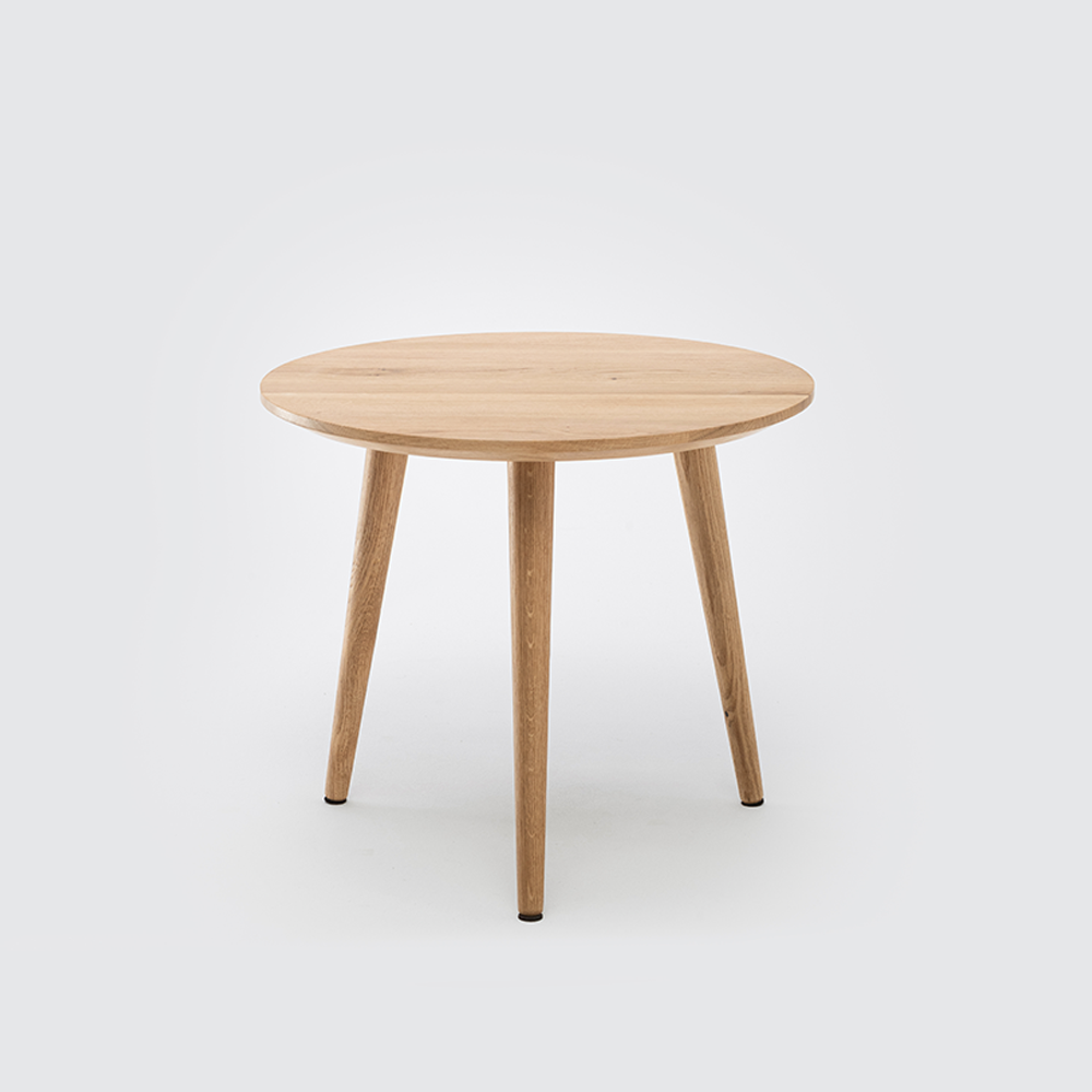 Primera Dayiri table Size  M - Oak